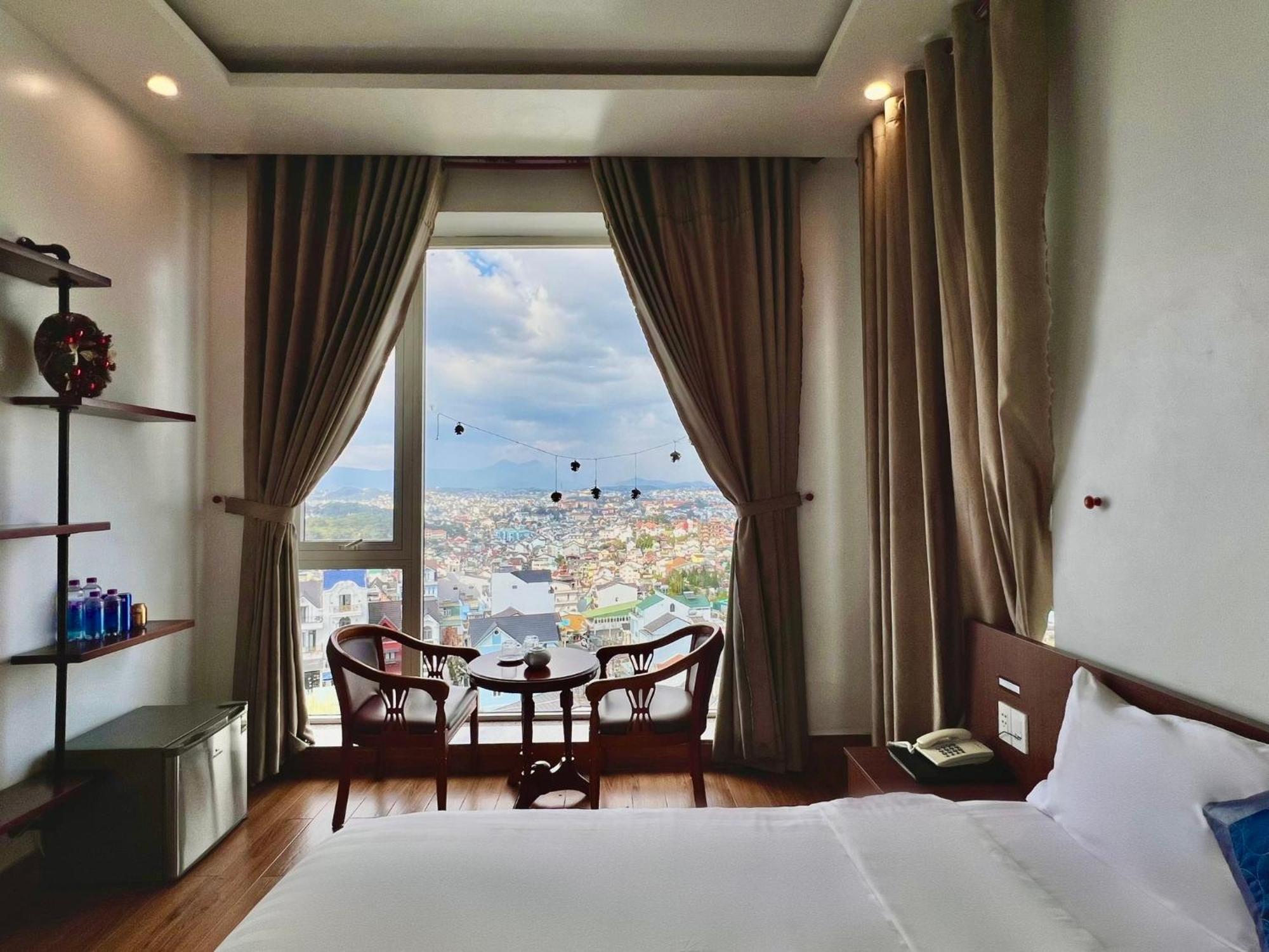 Cosy Hotel & Apartment Dalat Exterior photo